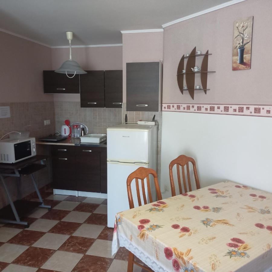 Livia Apartment Buk